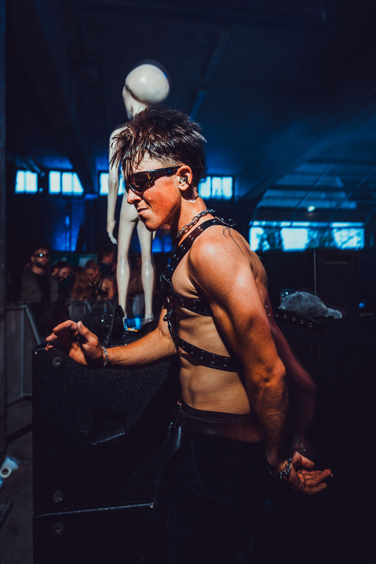 Loading... just a sec